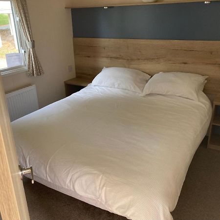 46 Pine Ridge Hotel Poole Buitenkant foto