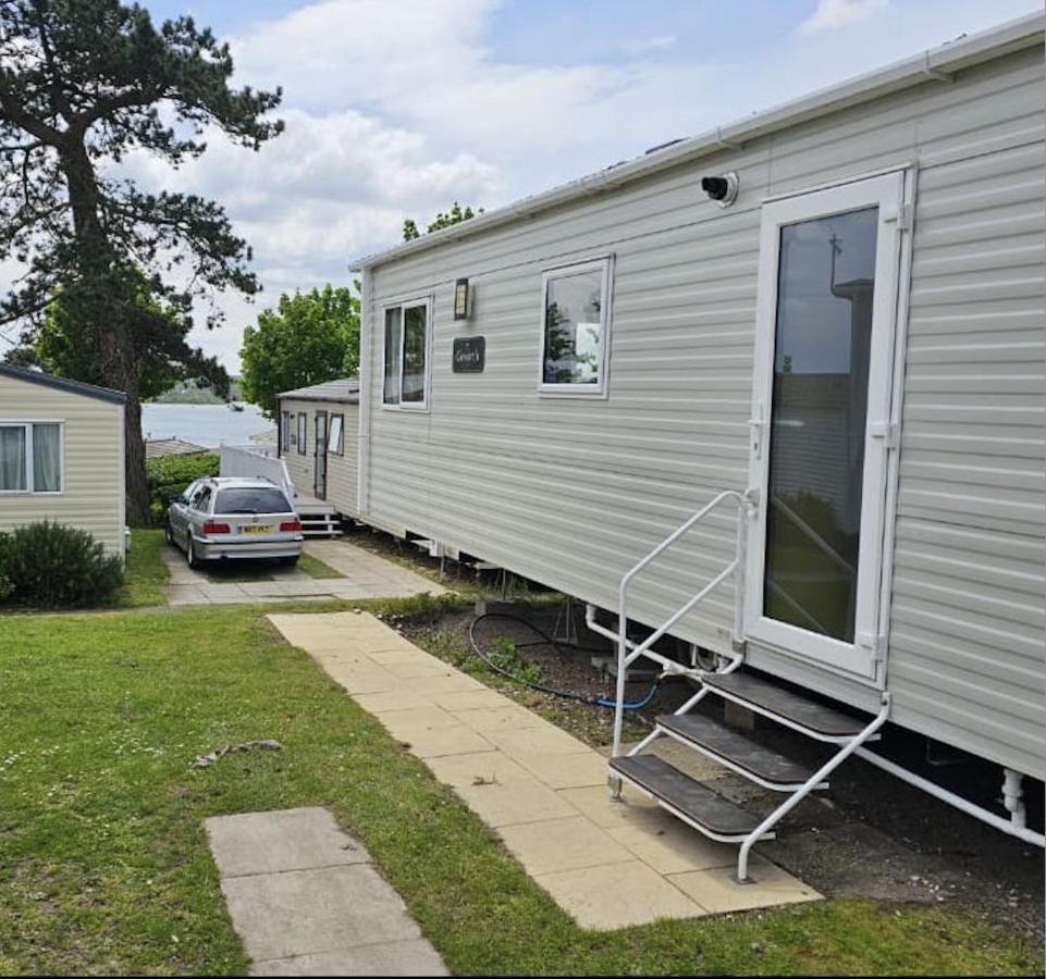 46 Pine Ridge Hotel Poole Buitenkant foto